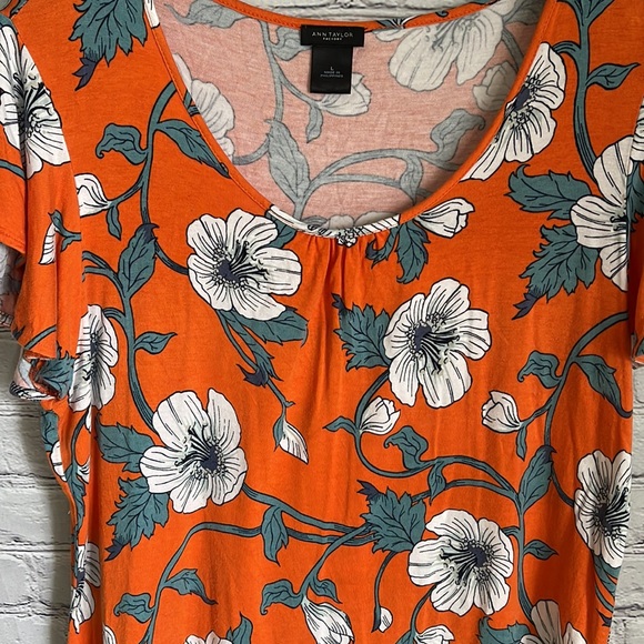 Ann Taylor Factory Orange, Grey, White Tropcal Print Tee Shirt Size L - Picture 2 of 4